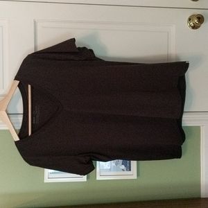 Pact Organic Cotton V-neck T-shirt